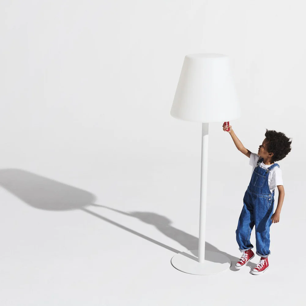 Fatboy Stehlampe Edison the Giant, dimmbar, für drinnen & draußen, mit App-Steuerung - Image 15